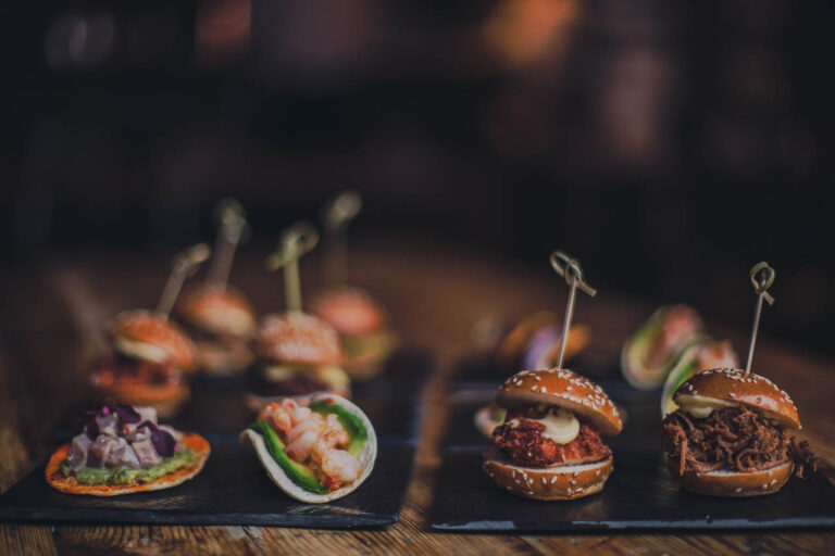 Sanders Gets Respectful Welcome at Conservative College